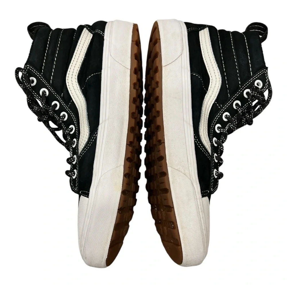 Vans Men's 9.5 M Black Sk8-Hi 500714 All Weather Boots Primaloft Insulation HEIQ